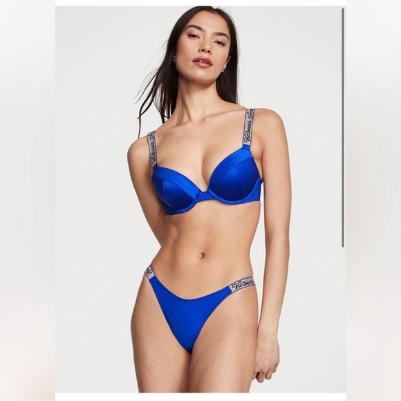 Victoria's Secret Swim
Shine Strap Sexy Tee Push-Up Bikini
Top blue - Picture 5 of 6